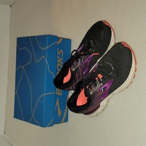 Brooks Adrenaline GTS 19 Womens